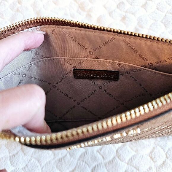 NEW Michael Kors jet set clutch brown leather purse wristlet - Picture 4 of 6